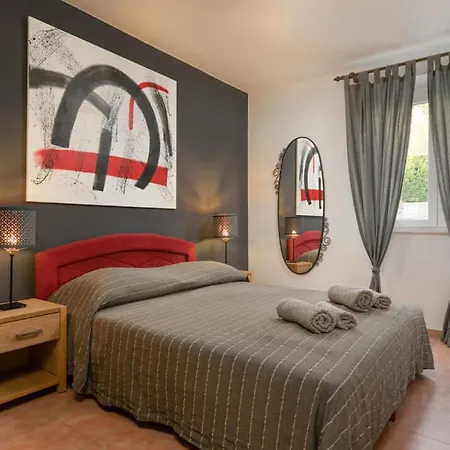 Apartment Apartments Kate Brela